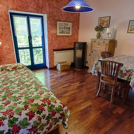 B&B Il Sole Delle Rive Sinio Eksteriør bilde
