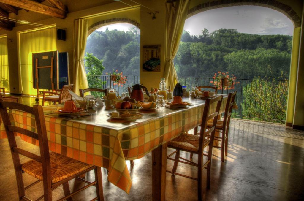 B&B Il Sole Delle Rive Sinio Eksteriør bilde
